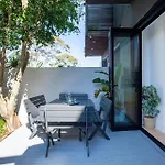 The Bronte Breeze